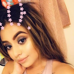 Meet your Posher, Melany